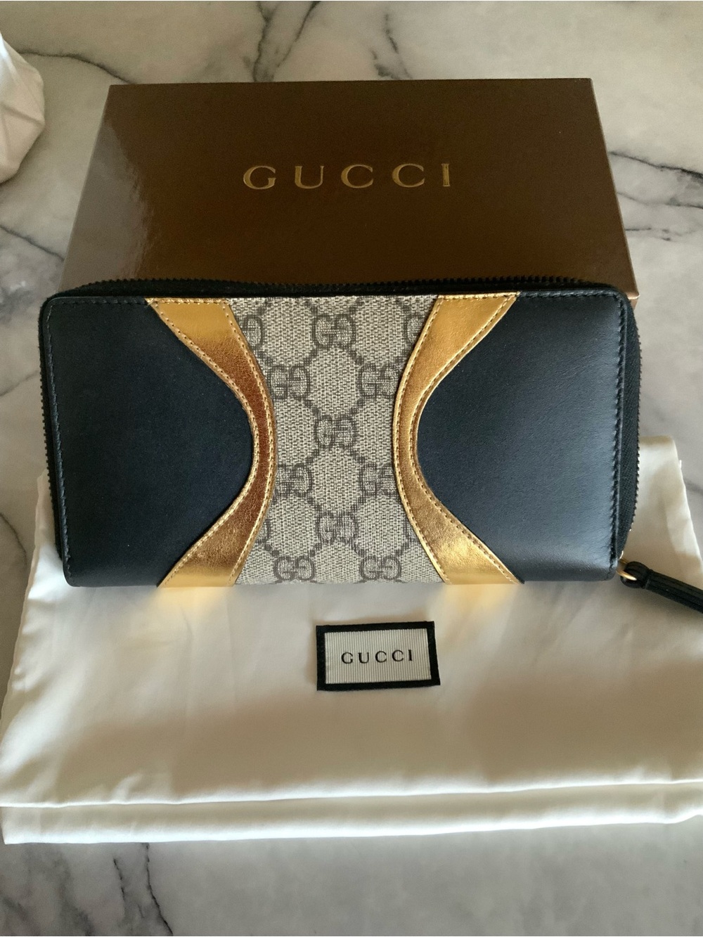 Gucci Monogram Zip Wallet in Black, Gold and Beige - Picture 12 of 14